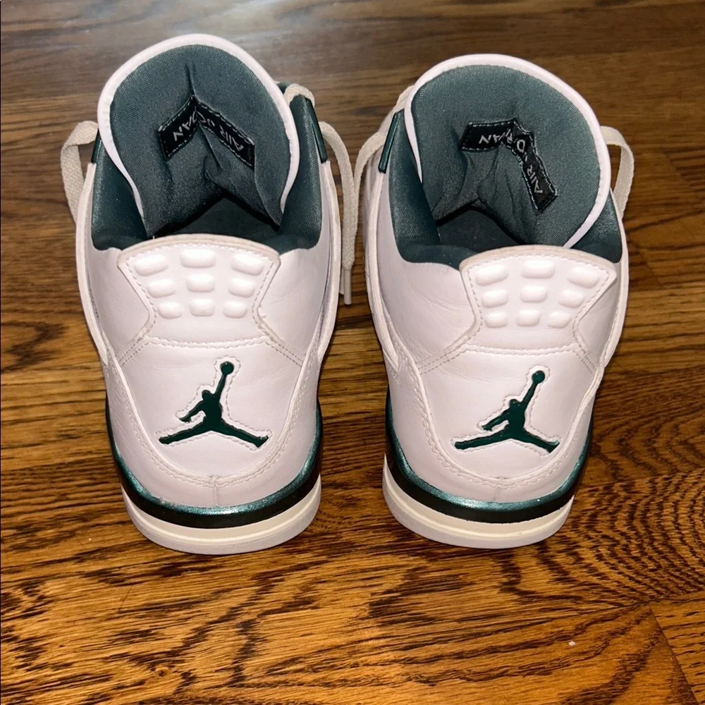Men's Jordan 4 Oxidized Green Retro Basketball Sneakers Men’s Size 7 Women’s 8.5
